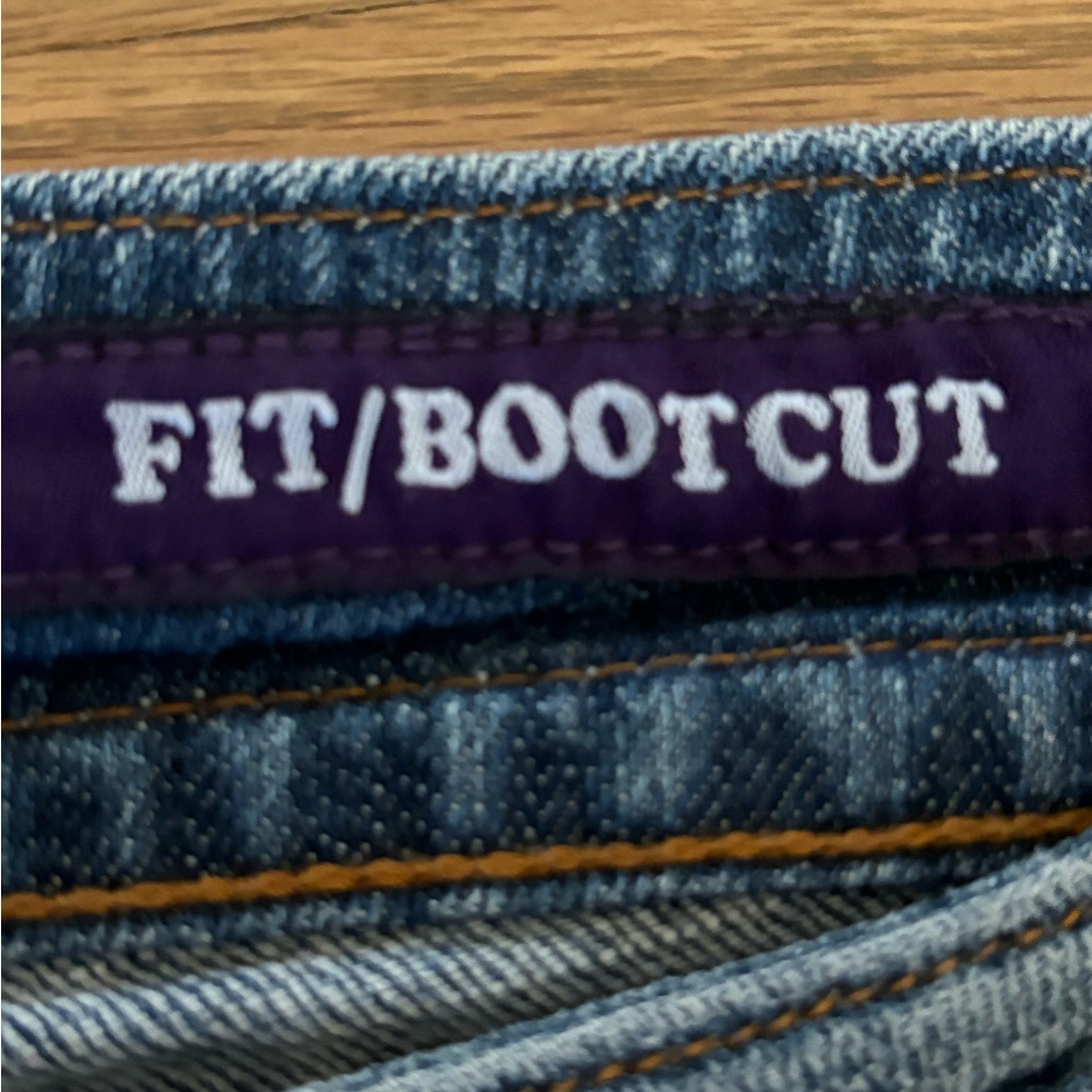 Vigoss Blue Distressed Jeans - Picture 8 of 8